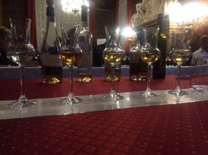 La degustazione delle Grappe La degustazione delle Grappe
