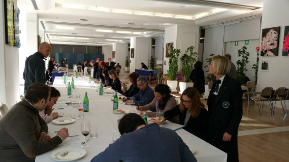 Esami di fine Corso Professionale per Sommelier Esami di fine Corso Professionale per Sommelier