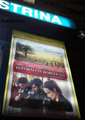 I Sommelier della Fondazione Italiana Sommelier al cinema Palestrina di Milano per l'uscita del film "Ritorno in Borgogna" I Sommelier della Fondazione Italiana Sommelier al cinema Palestrina di Milano per l'uscita del film "Ritorno in Borgogna"