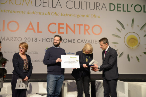 Massimiliano D'Addario - Miglior Sommelier dell'Olio Massimiliano D'Addario - Miglior Sommelier dell'Olio