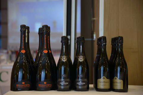 Miglior Vino Spumante - i candidati all'Oscar del Vino 2018 Miglior Vino Spumante - i candidati all'Oscar del Vino 2018