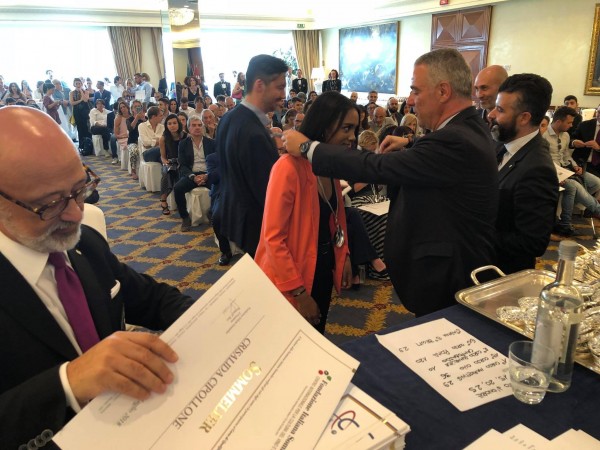 Alcune immagini dell'ultima consegna dei Diplomi di Fondazione Italiana Sommelier a Roma Alcune immagini dell'ultima consegna dei Diplomi di Fondazione Italiana Sommelier a Roma
