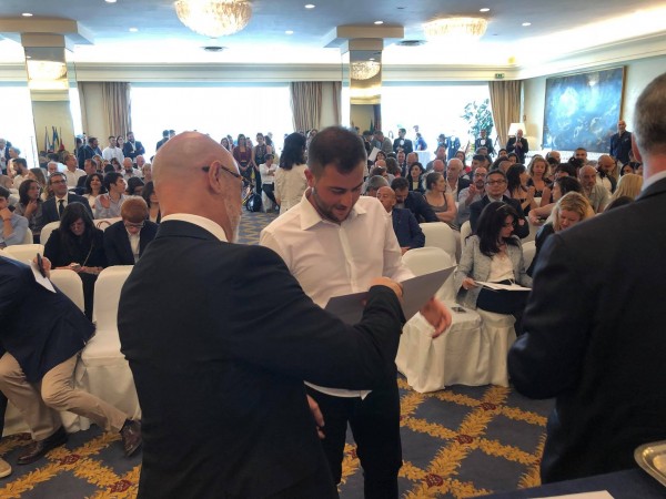 Alcune immagini dell'ultima consegna dei Diplomi di Fondazione Italiana Sommelier a Roma Alcune immagini dell'ultima consegna dei Diplomi di Fondazione Italiana Sommelier a Roma