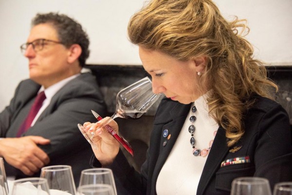 Barbara Tamburini nel corso di una degustazione tecnica Barbara Tamburini nel corso di una degustazione tecnica