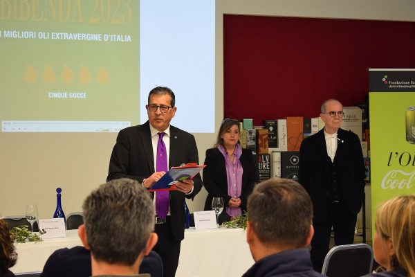 La Festa delle 5 Gocce di Bibenda 2023 in Sardegna La Festa delle 5 Gocce di Bibenda 2023 in Sardegna