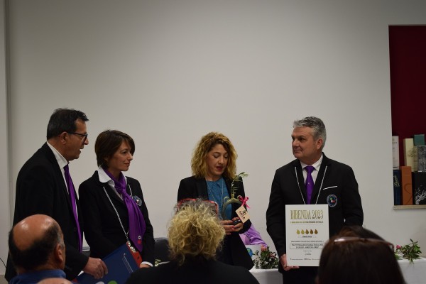La Festa delle 5 Gocce di Bibenda 2023 in Sardegna La Festa delle 5 Gocce di Bibenda 2023 in Sardegna