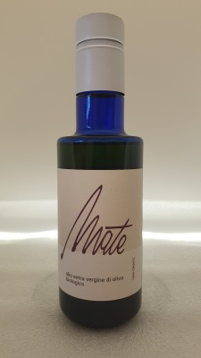 Mate Un Olio Evo dal carattere Mediterraneo nella vocata terra d’Istria Mate Un Olio Evo dal carattere Mediterraneo nella vocata terra d’Istria