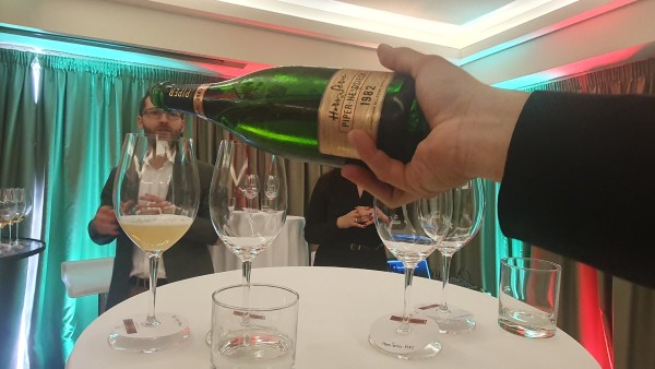 Il viaggio nel tempo di Piper-Heidsieck Il viaggio nel tempo di Piper-Heidsieck