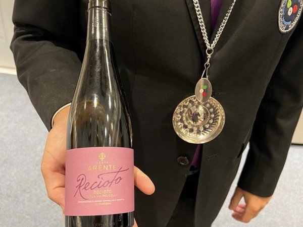 Il Recioto della Valpolicella Valpantena 2021 di Costa Arènte in degustazione Il Recioto della Valpolicella Valpantena 2021 di Costa Arènte in degustazione