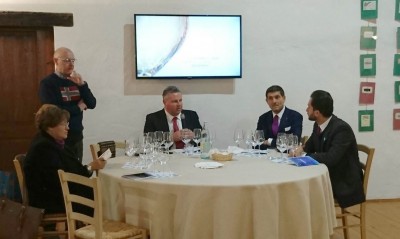 I proprietari di Astoria con il Presidente della Fondazione Veneto e i suoi collaboratori