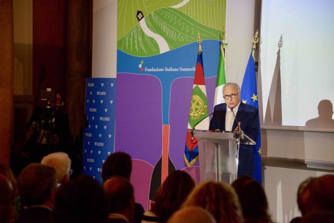 Angelo Gaja durante il suo intervento