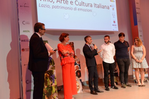 Vino, Arte e Cultura Italiana.