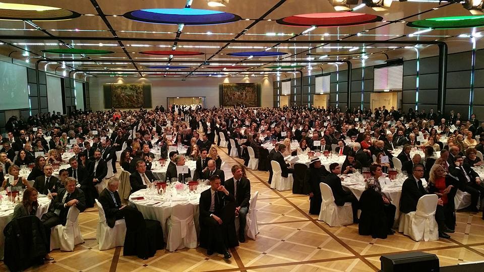 Il salone allestito per la Cenda di Gala per la Presentazione Nazionale della Guida Bibenda Il salone allestito per la Cenda di Gala per la Presentazione Nazionale della Guida Bibenda