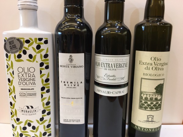 Le eccellenze del nostro Paese regalo di Stato / La cassetta di olio Le eccellenze del nostro Paese regalo di Stato / La cassetta di olio