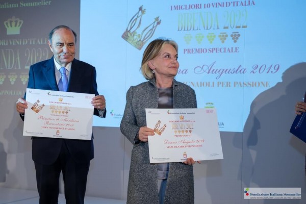 Fondazione Italiana Sommelier - Bruno Vespa e Donna Augusta Fondazione Italiana Sommelier - Bruno Vespa e Donna Augusta