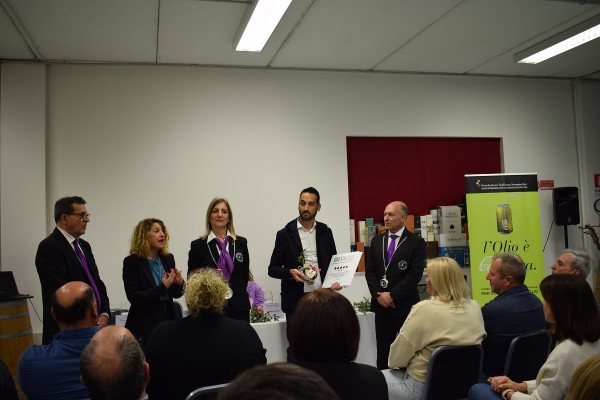 La Festa delle 5 Gocce di Bibenda 2023 in Sardegna La Festa delle 5 Gocce di Bibenda 2023 in Sardegna