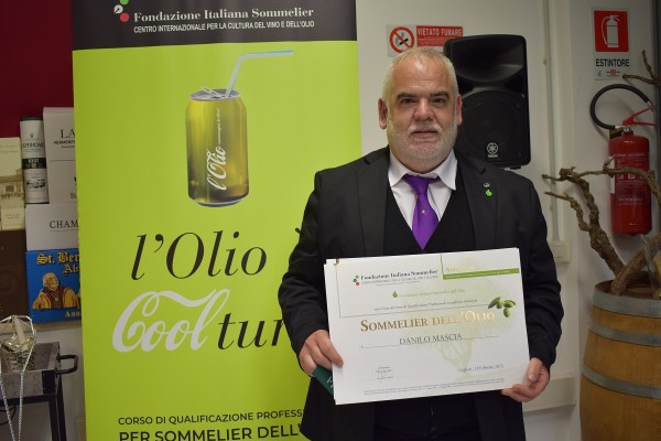 La Festa delle 5 Gocce di Bibenda 2023 in Sardegna La Festa delle 5 Gocce di Bibenda 2023 in Sardegna