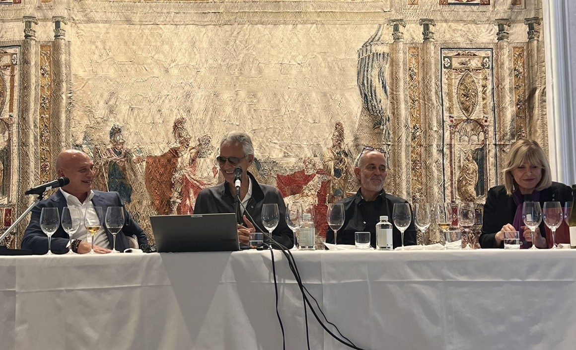 Luca D'Attoma, Andrea e Alberto Bocelli, Daniela Scrobogna di Fondazione Italiana Sommelier