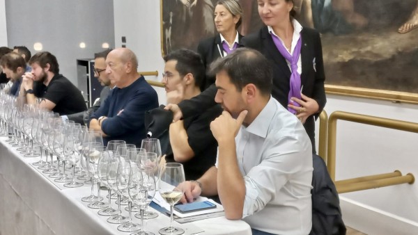 Il Servizio coperto dei Vini in degustazione