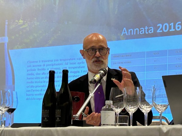 Luciano Mallozzi docente della Fondazione Italiana Sommelier