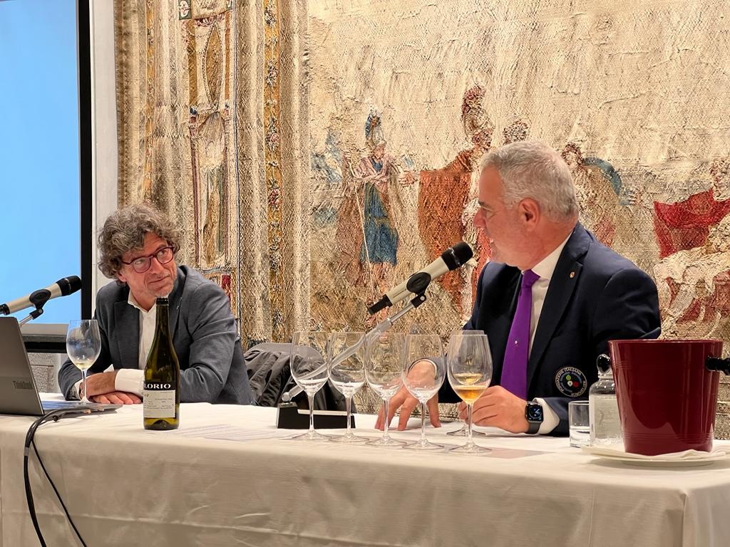 Tommaso Maggio, enologo aziendale, e Paolo Lauciani, docente di Fondazione Italiana Sommelier