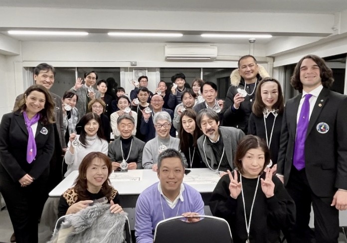 I 24 allievi giapponesi con i docenti della Fondazione Italiana Sommelier