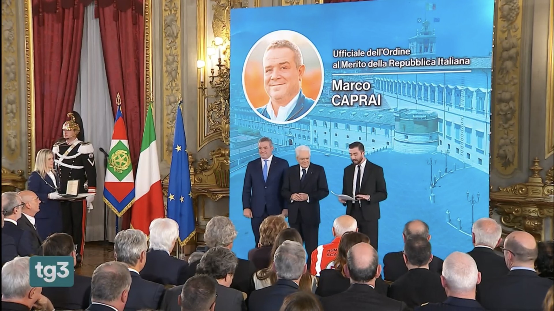 Il Presidente della Repubblica Sergio Mattarella consegna a Marco Caprai l’onorificenza Ufficiale dell'Ordine al Merito per l’imprenditoria etica