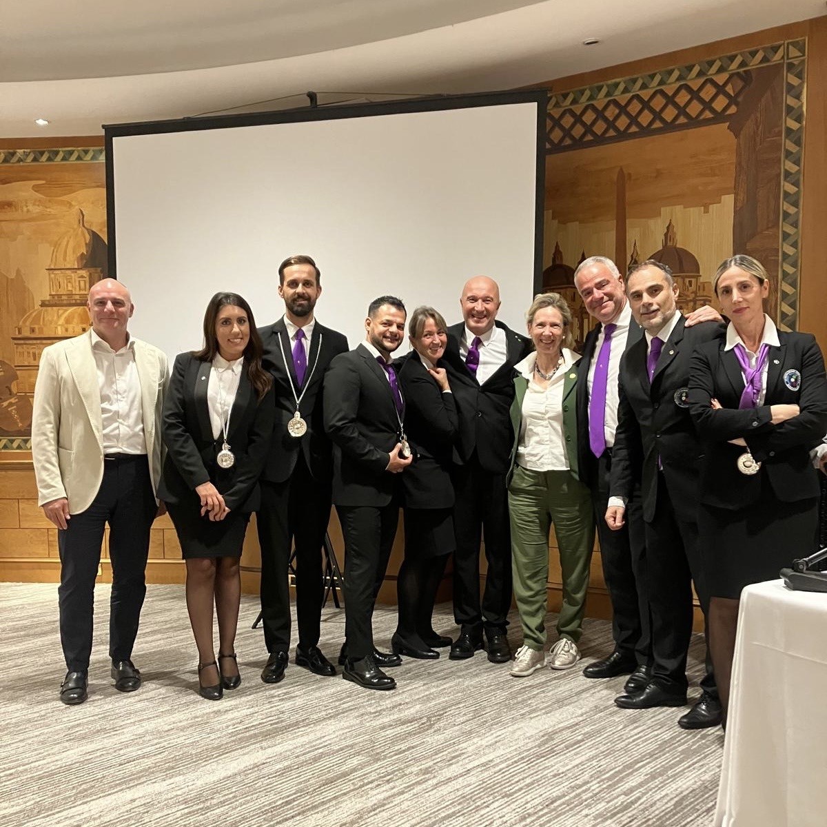 Jacopo Pastorino, Barbara Tamburini, Paolo Lauciani e i Sommelier di Servizio Jacopo Pastorino, Barbara Tamburini, Paolo Lauciani e i Sommelier di Servizio