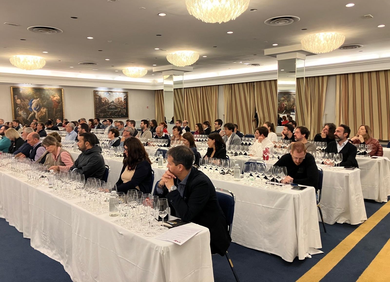 La Sala di degustazione sul Seminario del Chianti Classico Gran Selezione. La Sala di degustazione sul Seminario del Chianti Classico Gran Selezione.