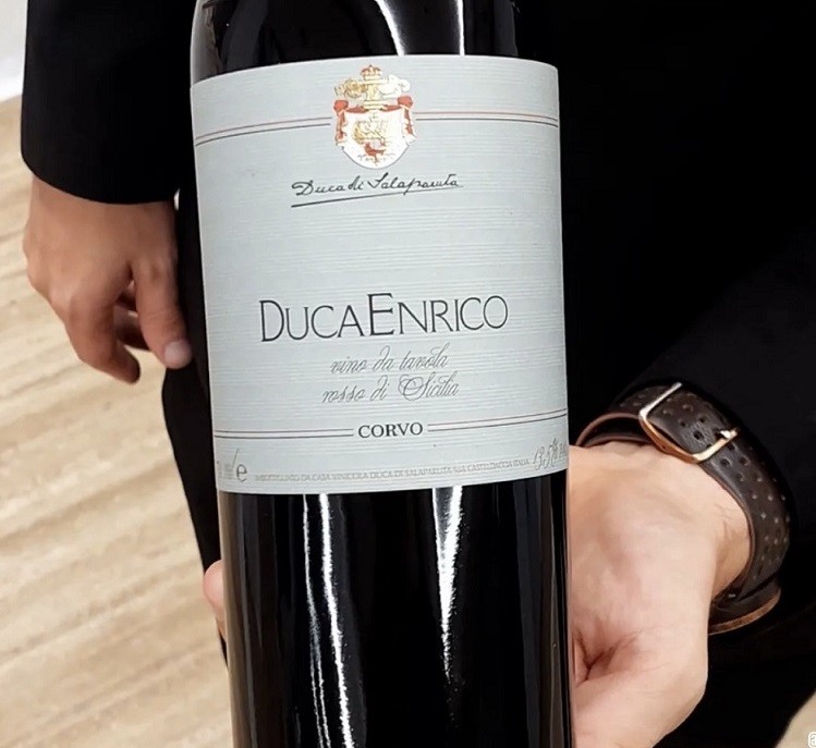 Sicilia Nero d'Avola Duca Enrico di Duca di Salaparura in degustazione Sicilia Nero d'Avola Duca Enrico di Duca di Salaparura in degustazione
