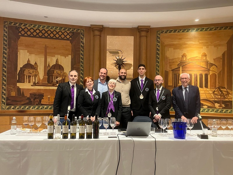 La foto di rito con i nostri Sommelier