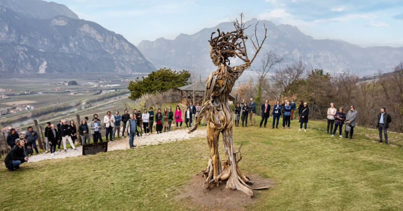 Maso Poli si conferma esempio di qualità, creatività e innovazione nella proposta enoturistica Trentina.